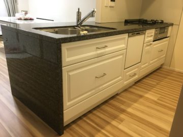 キッチン扉交換　の事例紹介の画像