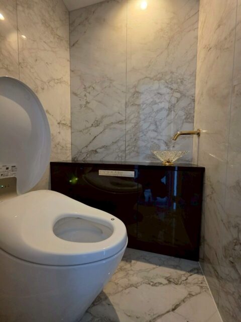 戸建てリノベーション東京都目黒区トイレ造作収納