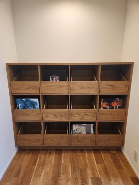 造作レコードラック、造作家具、造作キッチン、オーダーキッチン